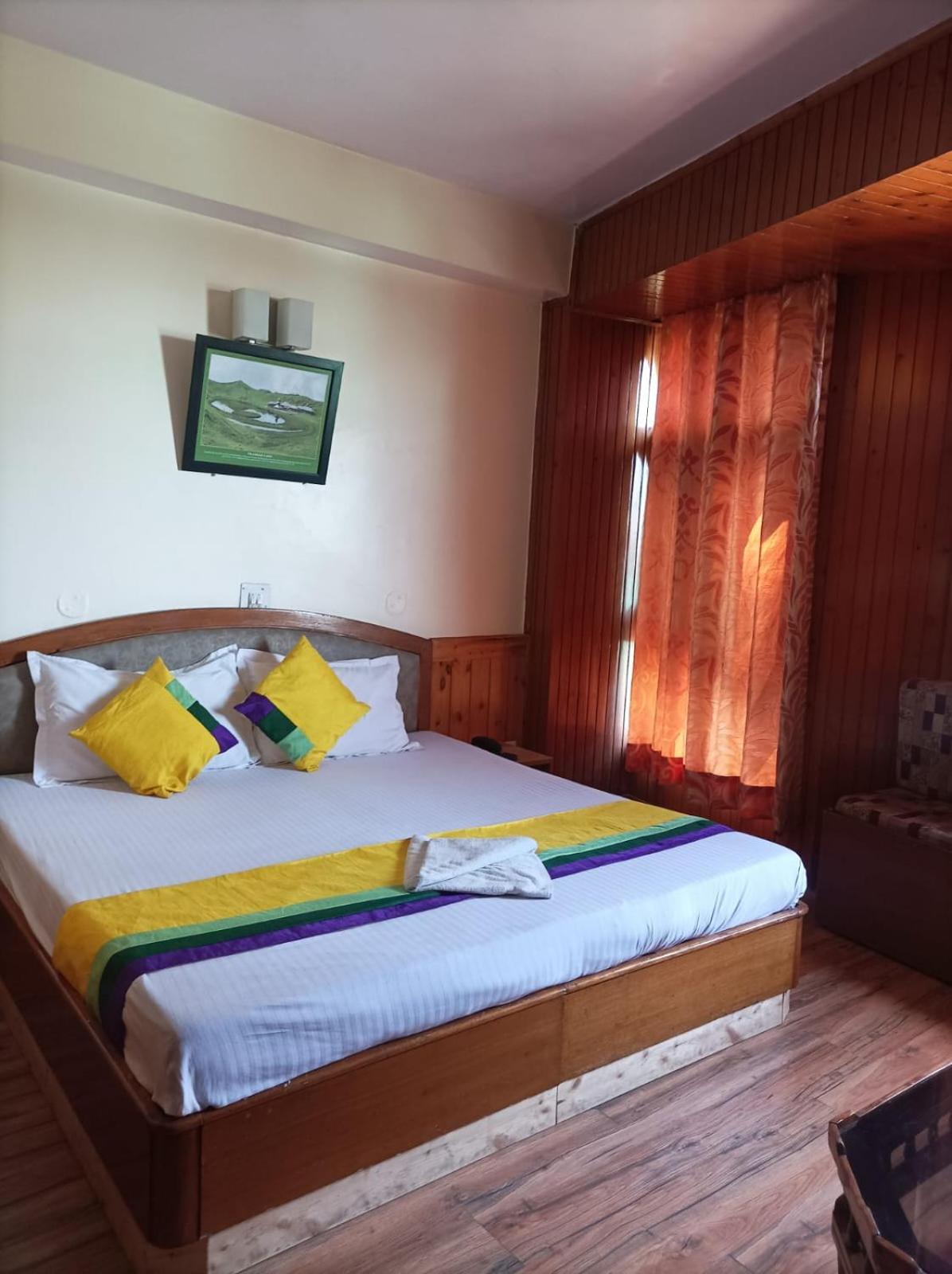 Hotel Rajat Chhota Simla Extérieur photo